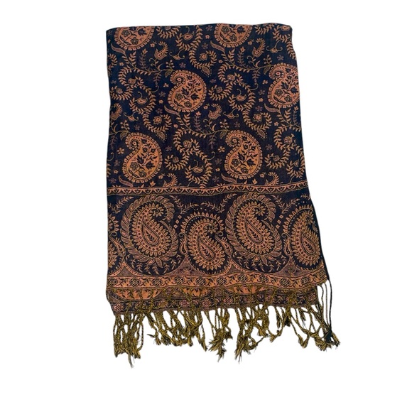 Paisley Patterned Scarf - Picture 1 of 2